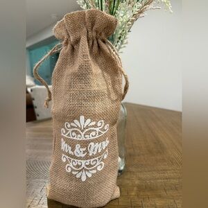 Mr. & Mrs. Wine Bag